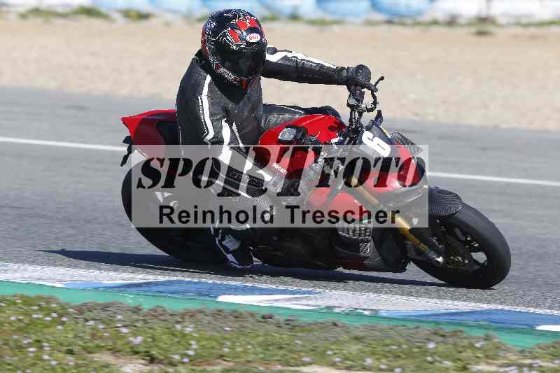 /Archiv-2024/02 29.01.-02.02.2024 Moto Center Thun Jerez/Gruppe gruen-green/6